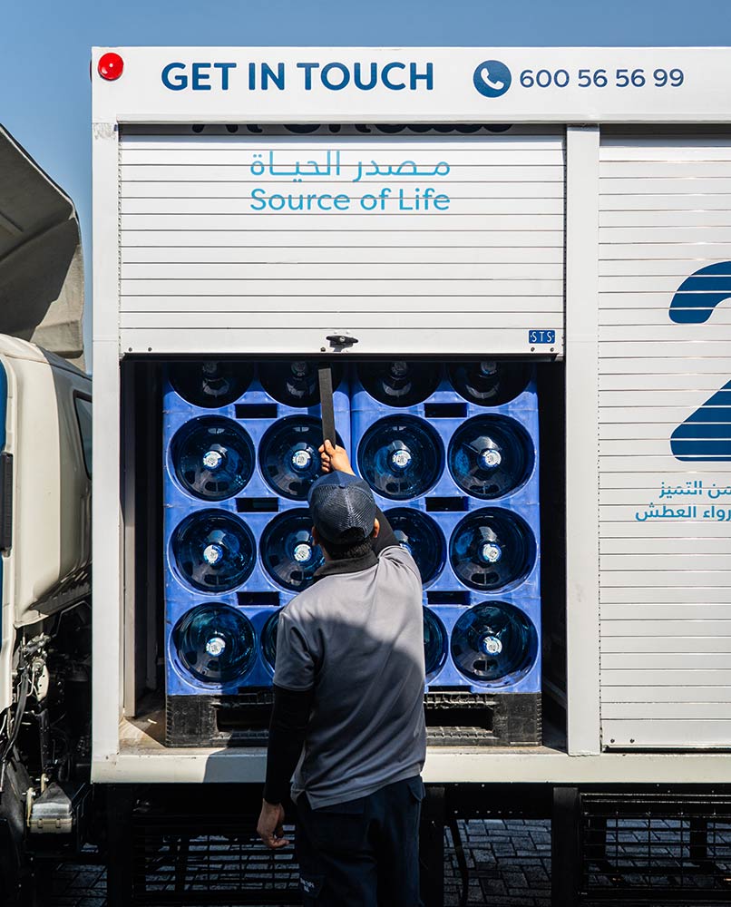 Why Water Delivery Services Are Ideal for Dubai’s Climate?